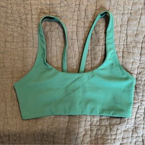 Vuori Green Sports Bra